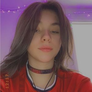 Meet your Posher, Leslie